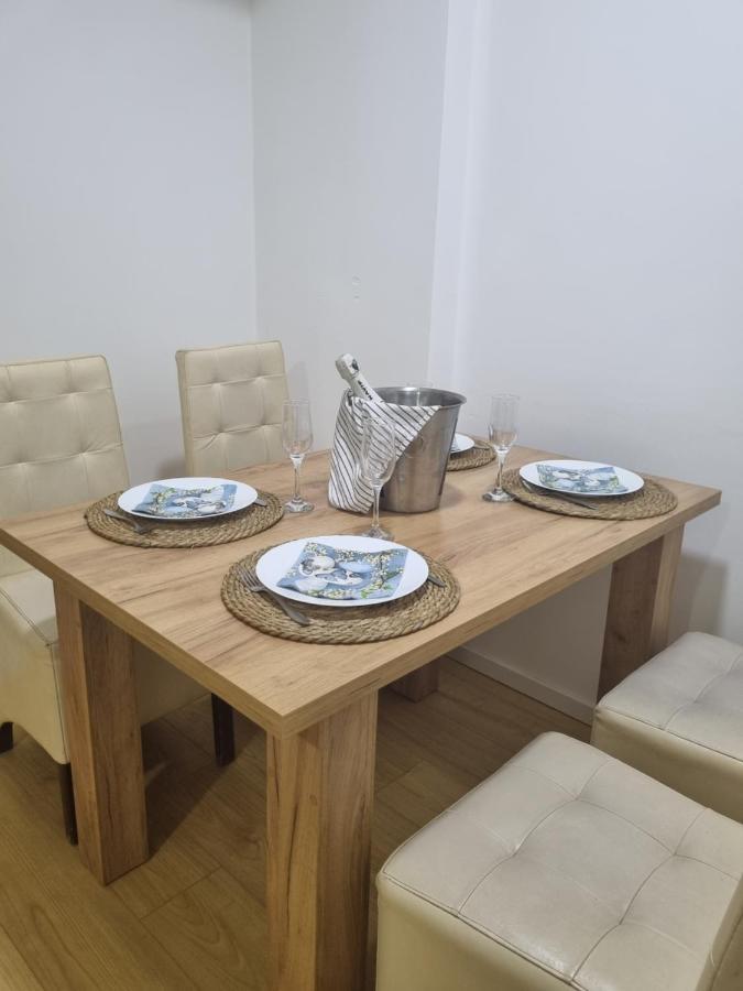 Golden Sun Skopje Apartman Kültér fotó